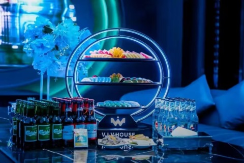 鹤岗夜总会招聘兼职服务员,高端客户众多的商务KTV诚邀您